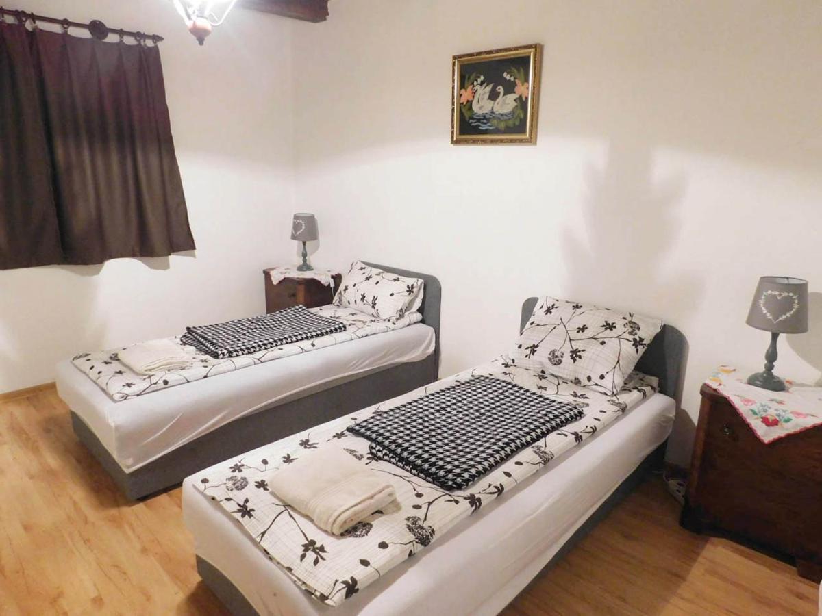 Apartamento Joe Bácsi Rezidenciája Kisharsány Exterior foto